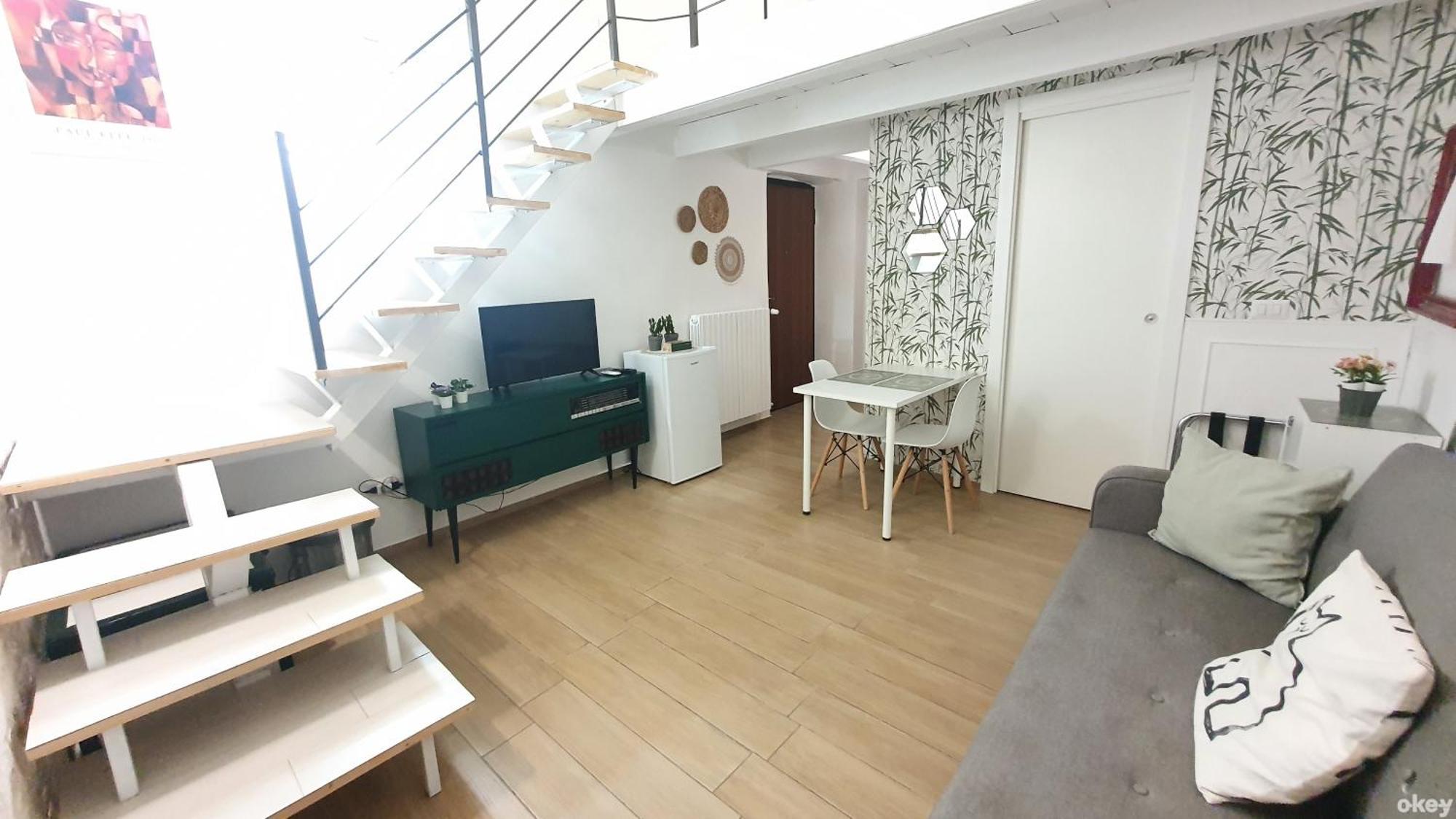 Central Station Apartments - Bari Centro Eksteriør bilde